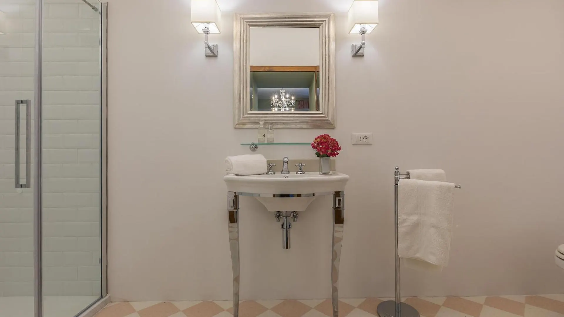 Lovely Home In Monterchi With Jacuzzi 度假居